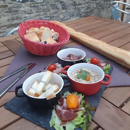 Les Du Bistro Du Canal